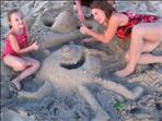 פסטיבל יצירות פיסול בחול בחוף הדולפינריום בל